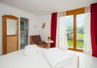 Hotel Cuntera
