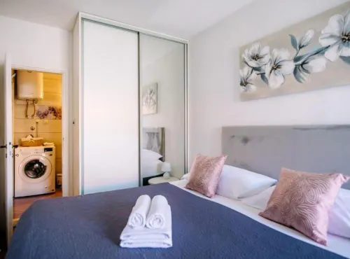 Apartments Luce & Toma Hotels in Rožat