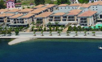 Valis Resort Hotel