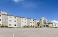 布蘭頓6號汽車旅館 Brandon General Museum and Archive附近的飯店