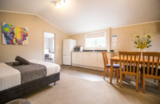 Hastings Top 10 Holiday Park Hotels in 
