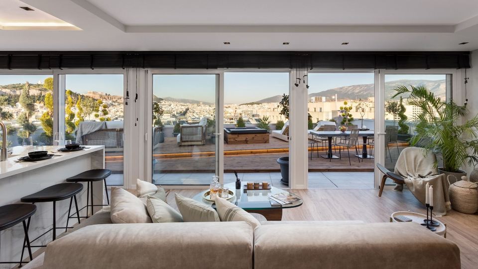 Supreme Luxury Suites by Athens Stay