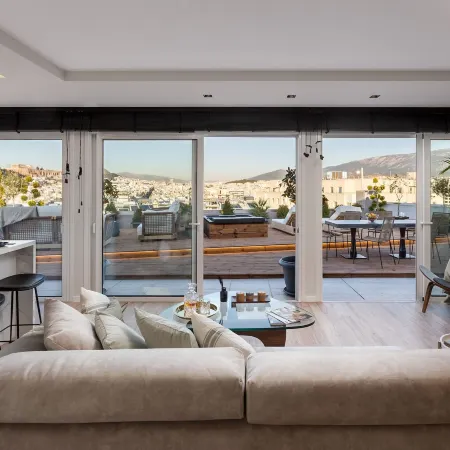 Supreme Luxury Suites by Athens Stay