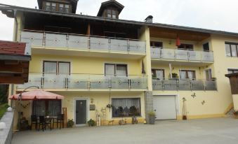 Ferienwohnung im Bayerischen Wald Mit Balkon