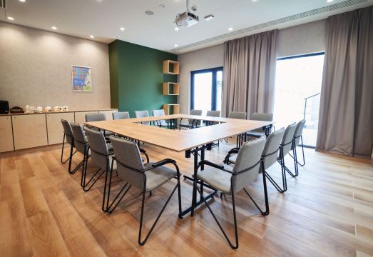 루블린 호텔 비교 이미지