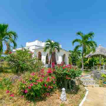 Pearls and Corals Resort Hotel Exterior