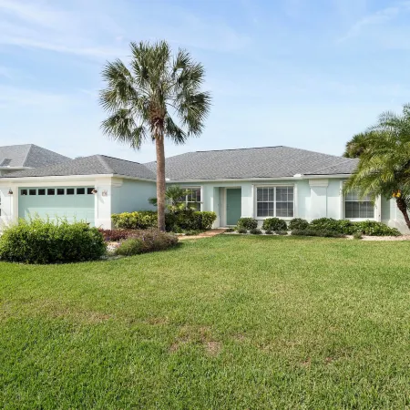 Complete Searenity by Distinctive Beach Rentals