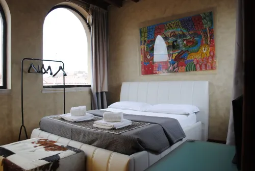 Dreaming Arena Rooms