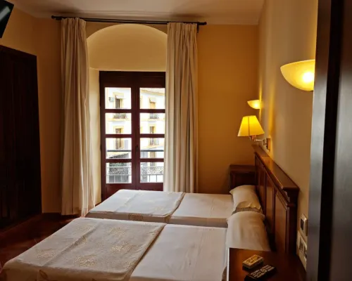 Hotel Plateros Hotels near Corredera Square