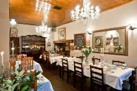 Thylitshia Villa Hotels in South Cape DC