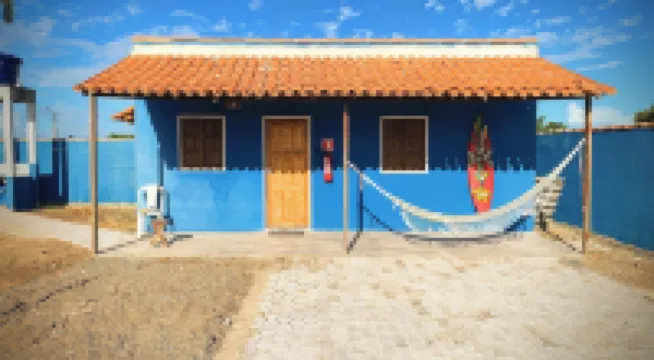 Charmoso Chalé Surf Com A/C a 5 Min da Praia