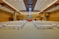 Flora Airport Hotel and Convention Centre Kochi