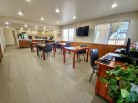Super 8 by Wyndham Wickenburg AZ Hotels in Wickenburg