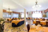 Racar Hotel - Beach