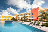 Courtyard Curacao - parking