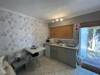 Room in Apartment - Cozy Crner, Home Away from Home, Near Pristine Beaches Num3 Hotels in Saldanha