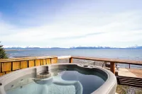 Homer Inn & Spa - Hot Tub