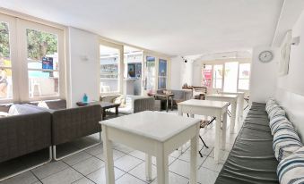 Anny Studios & Rooms Perissa Beach