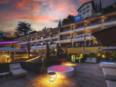 阿爾伯莫納克酒店 特倫託酒店