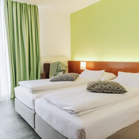 Heinhotel Vienna Airport