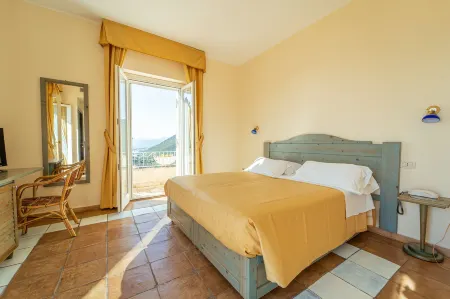 Hotel Belvedere Отели в г. Сперлонга