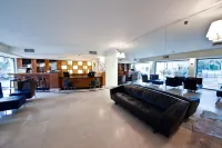 SeaNet Hotel by Afi Hotels
