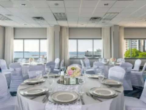 Holiday Inn KINGSTON-WATERFRONT by IHG Hoteles en Kingston