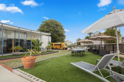ITH Santa Barbara Beach Hostel Hoteles en 