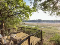 Shawa Luangwa Camp Hotels in Mambwe