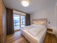 Chalet in Neukirchen Near Ski Lift & Sauna Hotels in Neukirchen am Grossvenediger