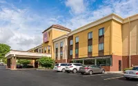 Comfort Suites - parking