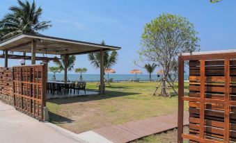 Charome Resort