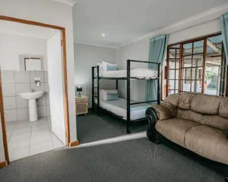 The Village Lodge Hotels in Stormsrivier