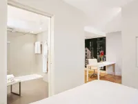 NH Collection Hamburg City Hotels near Schanzenpark