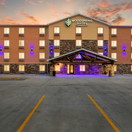 WoodSpring Suites Davenport Quad Cities