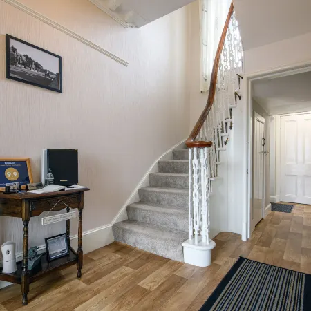 Charming Townhouse on North Coast 500 Route, Wick Отели в г. Вик