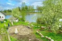 Romantic Spa Villa with Fireplace by the Lake Hoteles en 