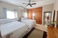 5-Bed Villa and Pool in Runaway Bay, Jamaica