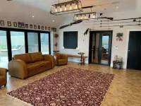 Luxury Studio Cottage at Foot of Yorkshire Wolds Hotels in Burythorpe