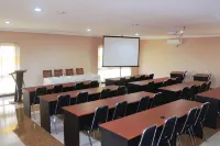 Arsela Hotel Pangkalan Bun - parking