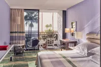 Seaside Palm Beach - balcony