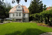 Sopot Premium Suites（維拉·施瓦茨索波特高級套房）