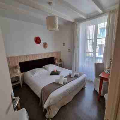 Hôtel Au Marais Rooms