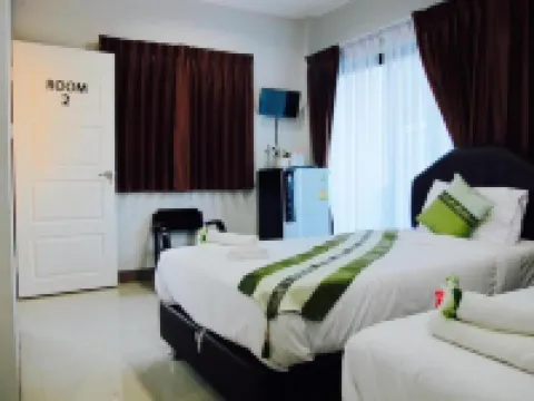 Retro Twin Home @Maesot Hotels in Mae Sot