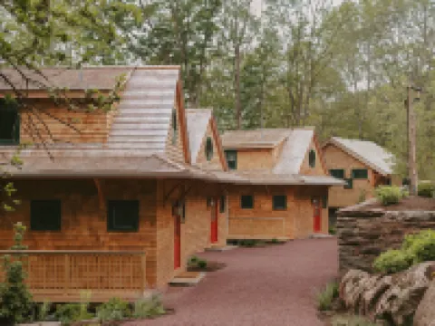 鹿山旅館 亨特酒店