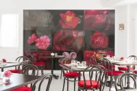 Hotel la Casa de Las Camelias Hotels in Valdes