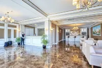 Boulevard Side Hotel - Cheap