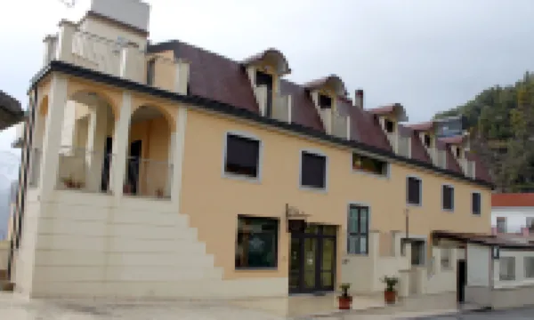 Hotel Sette E Mezzo Hotels in 