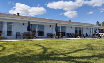 Willow Beach Resort