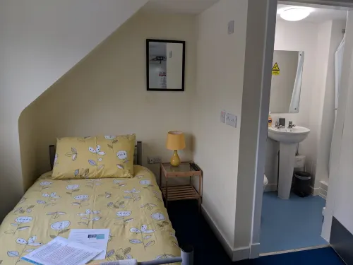 Barholm Accommodation - parkir